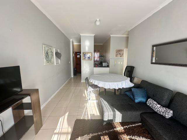 2 Bedroom Property for Sale in Parklands Western Cape